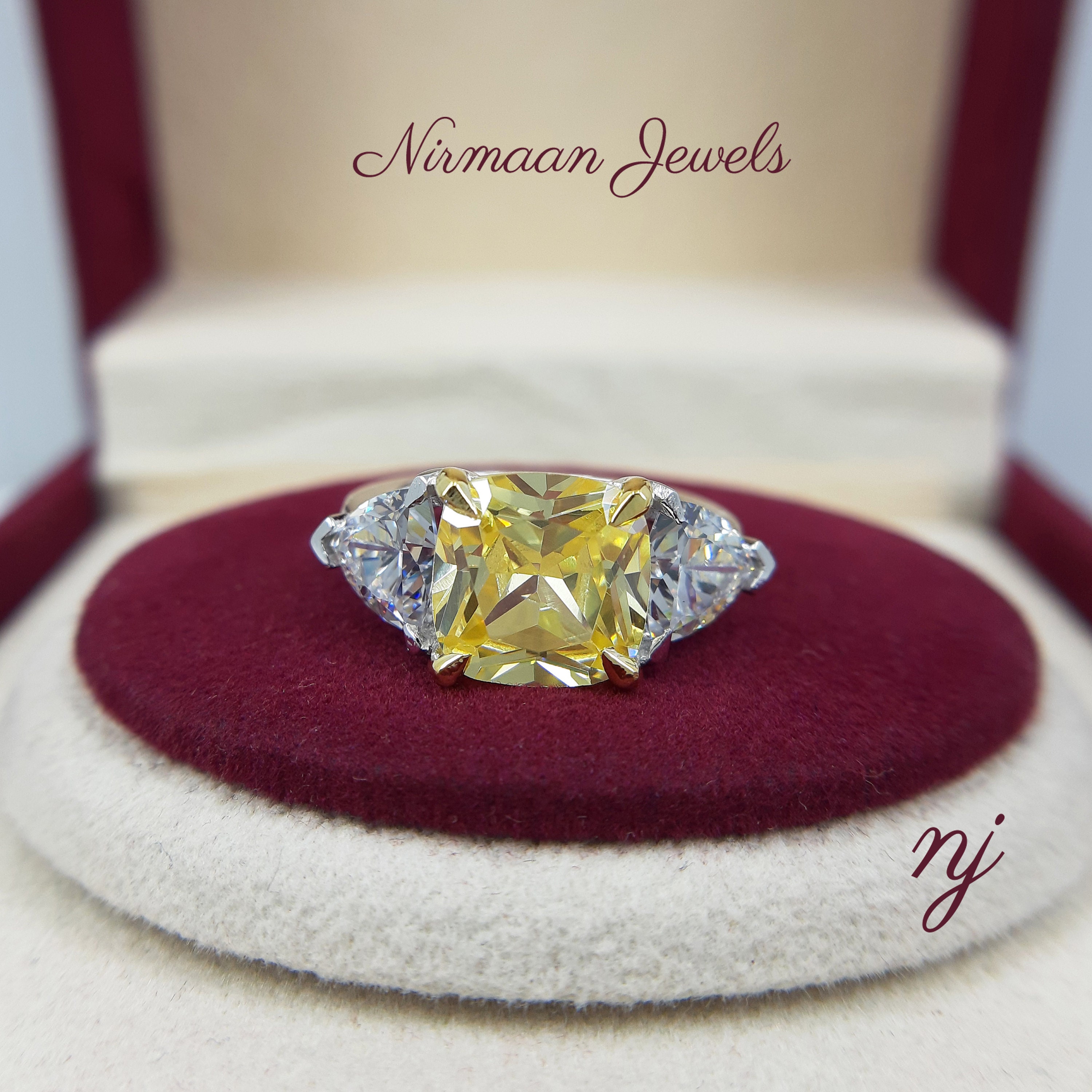Canary diamond ring - Etsy 日本