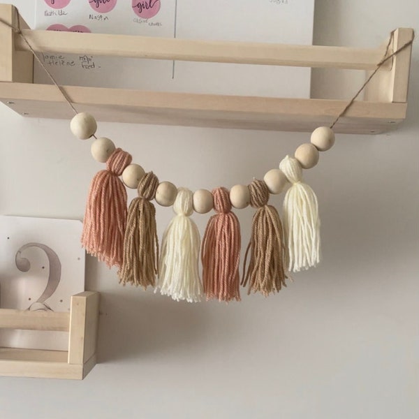 “Pinky Mood” boho pompom garland