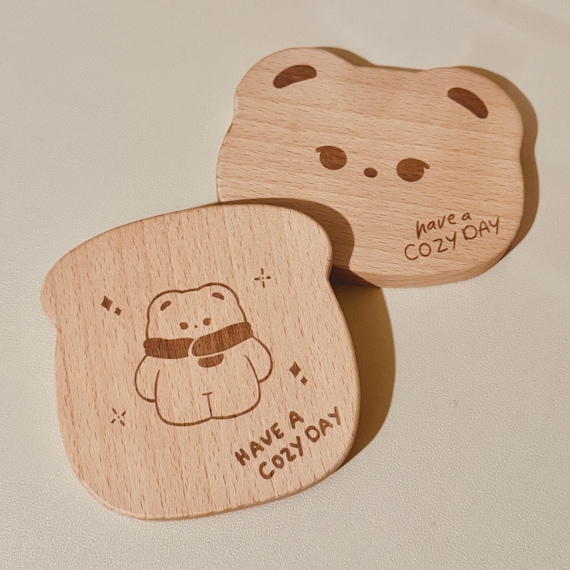 Cute ‘have a COZY DAY’ Toast Shaped / Bear Shaped Wooden Coaster - Wood Coaster - Kawaii - Cute Bear Design - Loaf Bread Slice - Home Café
