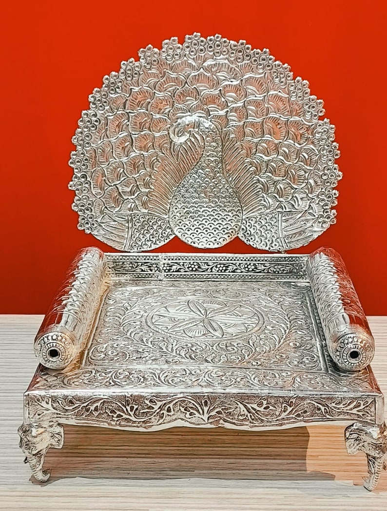 German silver jhula/ swing/ sing Hasan for laddu Gopal/ Krishan/ kahna/ showpiece/ home décor style 2