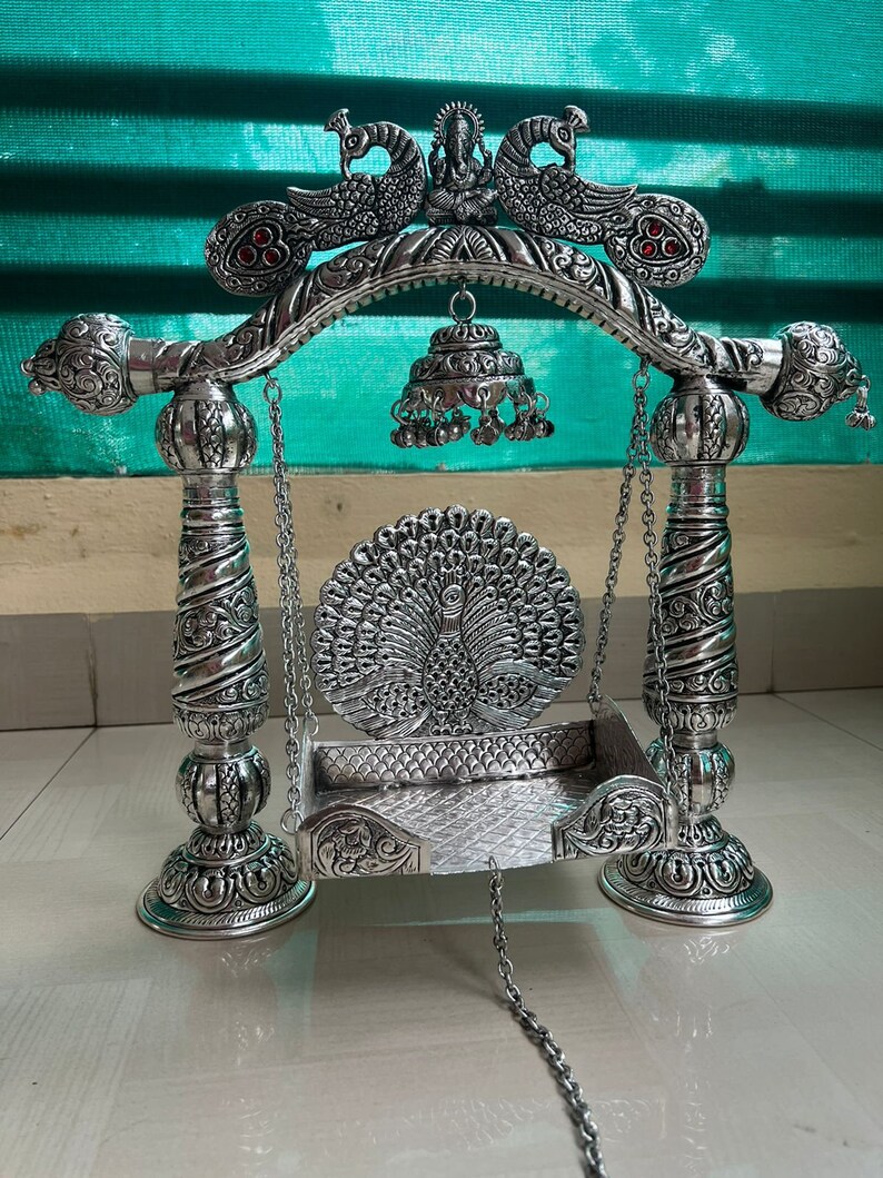 German silver jhula/ swing/ sing Hasan for laddu Gopal/ Krishan/ kahna/ showpiece/ home décor style 8