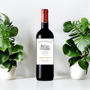 Étiquette de Bouteille de Vin Personnalisée – Annonce & Demande Spéciale