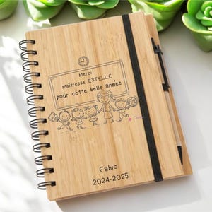 Cuaderno de bambú personalizado + bolígrafo • Regalo de fin de curso para profesor/a/profesor/a ATSEM