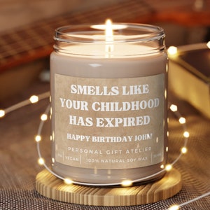 Bougie d'anniversaire personnalisée pour 18 ans, drôle de cadeau de 18 ans pour garçons et filles, ça sent comme si votre enfance avait expiré, cadeau pour fille, fils, neveu