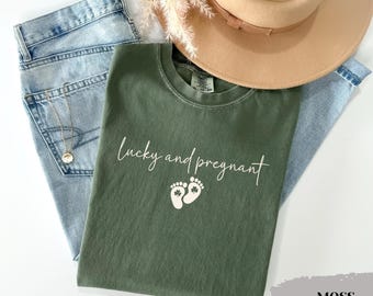 Lucky and Pregnant Comfort Colors® Shirt, St Patrick's Day Irish Pregnancy Announcement, Baby Reveal  Maternity T-shirt, Lucky Mama