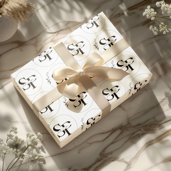 Personalised Monogram Wedding Wrapping Paper Roll, Wedding Day Elegant Mr & Mrs Gift Wrap Custom Name Date Newlyeeds Wedding Gift Wrap Paper