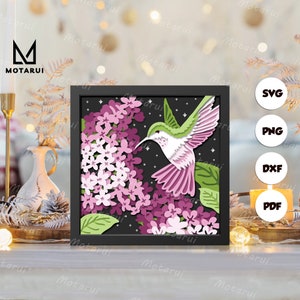 Branche de fleurs lilas 3D avec colibri, modèle de boîte d'ombre en papier découpé 3D, boîte d'ombre SVG, pour Cricut, fichiers SVG à téléchargement numérique, Lightbox