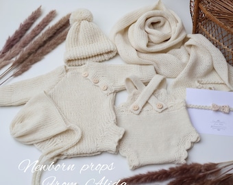 Alpaca Newborn Photo Prop Set: Lifestyle Outfit for Twins