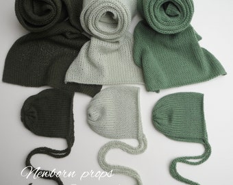 Knitted Newborn Wrap and Bonnet Set: Soft Photo Prop