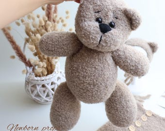 Newborn Alpaca Romper Set: Bear Photo Prop