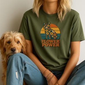 Retro Dog Mom Shirt – Flower Power Tee, Groovy Dog Lover Gift, Floral Pet Parent T-Shirt, Cute Dog Graphic Tee, Unisex Dog Apparel