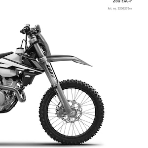 Könnte beinhalten: Schwarzweißbild eines KTM 250 EXC-F Motorrads aus dem Jahr 2017. Das Motorrad ist von vorne zu sehen, wobei das Vorderrad und die Federung sichtbar sind. Der Text "READY TO RACE" und "REPAIR MANUAL 2017" ist oben im Bild zu sehen. Der Text "250 EXC-F" und "Art. no. 3206276en" ist unten im Bild zu sehen.