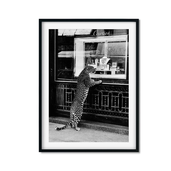 Affiche de panthère dans la boutique de bijoux, impression de guépard, noir et blanc, photographie vintage, impression de mode, affiche d'art mural 1950, affiche vintage