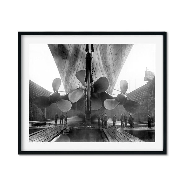 Titanic Propellers RMS Port 1912 Vintage Photo, Titanic Ship in Dry Dock, Black And White photography, Historic Photo, Titanic Antique Photo