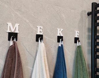 Etichette per asciugamani con nomi, targhette personalizzate per il bagno, asciugamani con nome, decorazioni da parete per il bagno, asciugamani per il bagno