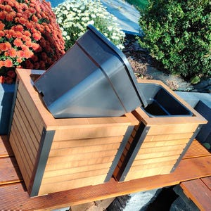 Blumentopf aus Eichenfurnier 18 Liter 38x38cm Moderne Latten, Pflanzkasten 38 cm /14,9", Holzpflanzgefäß