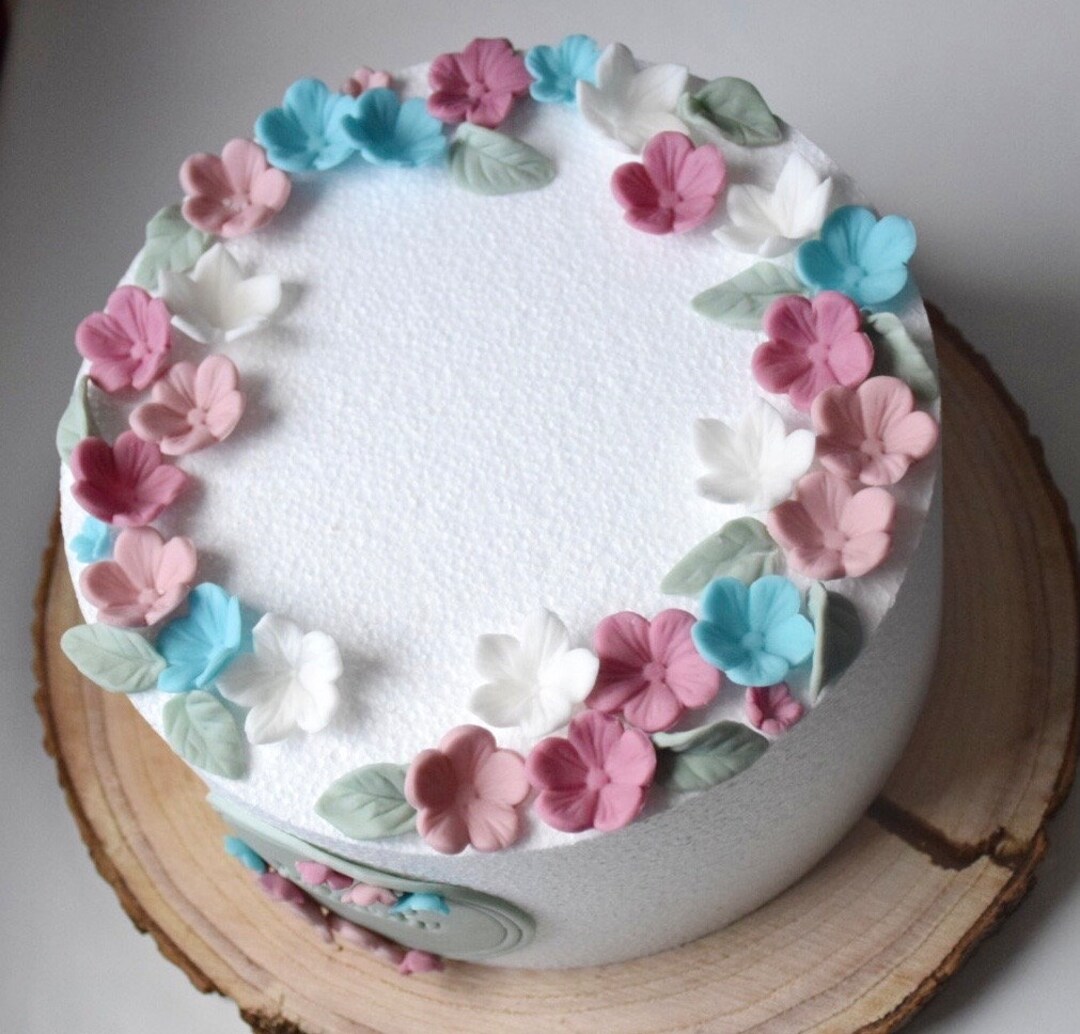 Fondant Flowers and Leaves for Cake Decoration Etsy