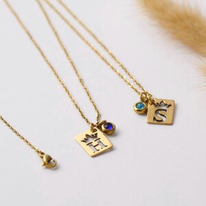 Goldkette mit Buchstaben, Kette mit Geburtsstein, Buchstabenkette Gold, Namenskette Gold, Kette personalisiert, Familienkette Buchstabe Gold