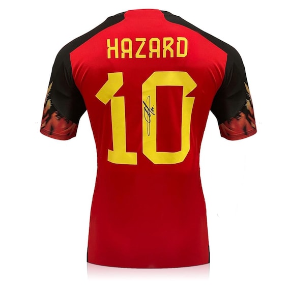 【最終値下げ】E. HAZARD 10 ベルギー代表 シャツ　エデン　アザール エデン・アザール直筆サイン入りベルギー代表2022年ホームサッカー