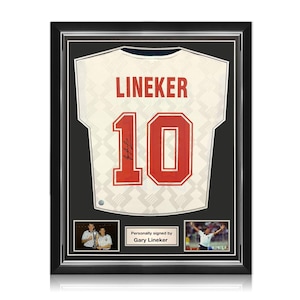 Gary Lineker Signed England 1990 Football Shirt. Superior Frame