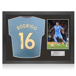 Rodri Signiertes Manchester City 2021-22 Fußballtrikot. Symbol-Rahmen