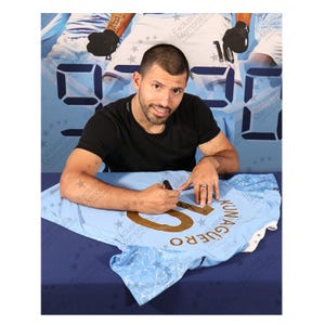 Sergio Aguero Signed Manchester City Legends Collectors Box Set image 4