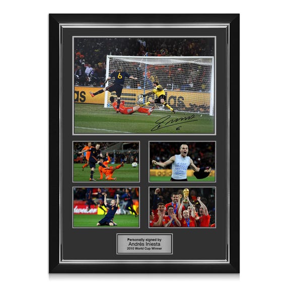 イニエスタ サイン入り サッカー写真 サッカー☆アンドレス