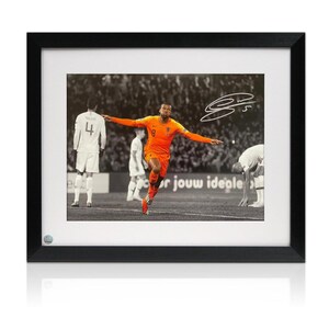 Georginio Wijnaldum Signed Holland Football Photo. Framed