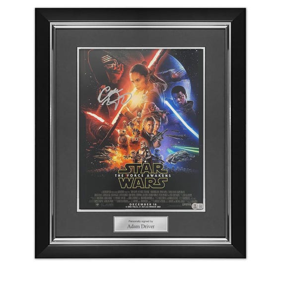 アダム・ドライバーのサイン入りスターウォーズポスター