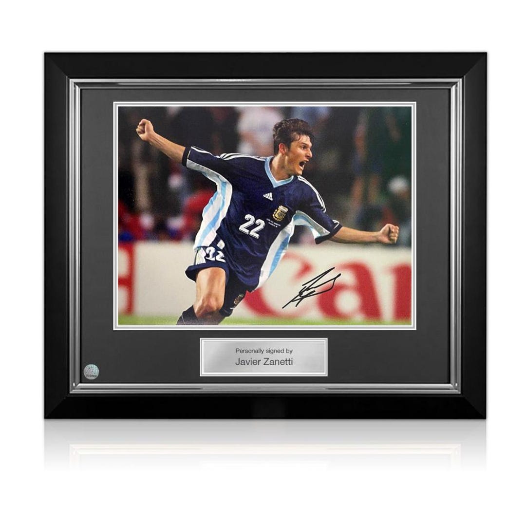 ハビエル・サネッティのサイン入りアルゼンチンサッカー写真