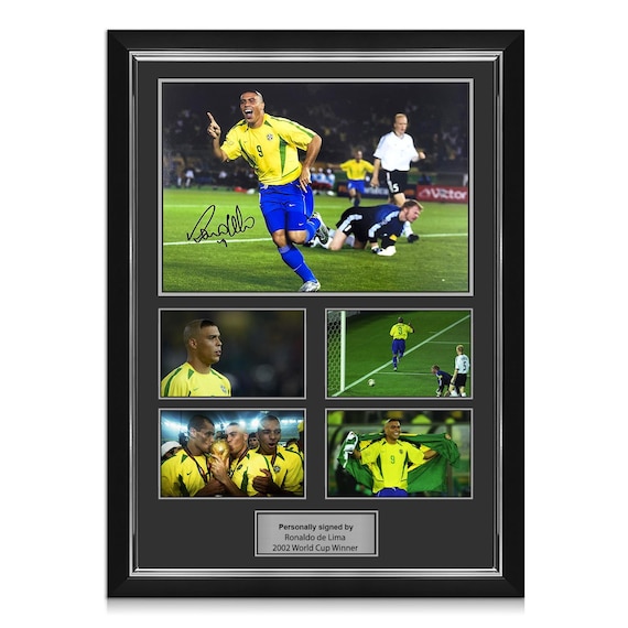 ロナウド・デ・リマ直筆サイン入りブラジルサッカー写真：ワールド