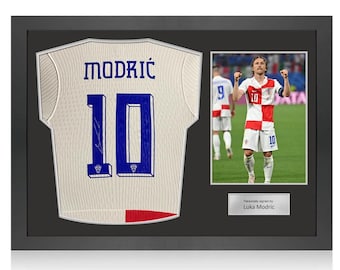 正規品　クロアチア　モドリッチ　オーセンティック　ユニフォーム　ユーロ2024 ルカ・モドリッチ サイン入り クロアチア 2024 オーセンティックマッチ