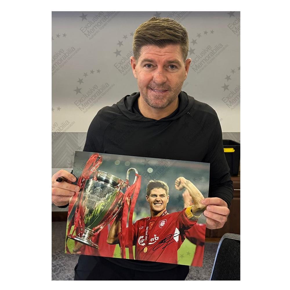 スティーブン・ジェラードのサイン入りリバプールサッカー写真 - Etsy 日本