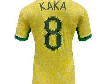 カカ直筆サイン入りブラジル代表2024ホームサッカーシャツ。アイコン
