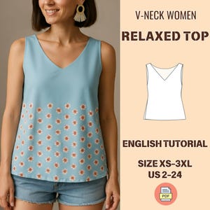 Peut inclure: Un haut décontracté bleu clair à col en V avec un motif floral. Le haut présente un col en V et un motif floral en bas. L'image comprend également le texte "V-NECK WOMEN RELAXED TOP" et "ENGLISH TUTORIAL".