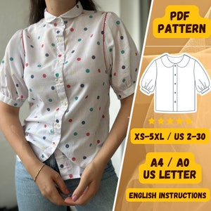 Puede incluir: Un patrón de costura PDF para una blusa blanca con cuello y lunares de colores. El patrón incluye las tallas XS-5XL, tallas españolas 2-30, e instrucciones en inglés. El patrón está disponible en los formatos A4, A0 y US Letter.