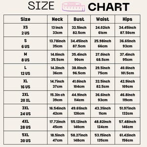 Puede incluir: Tabla de tallas para ropa con medidas en pulgadas y cent&iacute;metros. La tabla incluye tallas XS a 5XL, con las medidas correspondientes de cuello, busto, cintura y caderas.