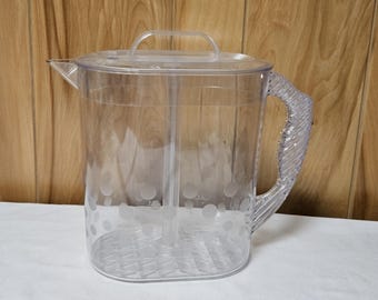 Jarra Pampered Chef Quick Stir transparente con lunares n.° 2276, tamaño familiar de un galón.