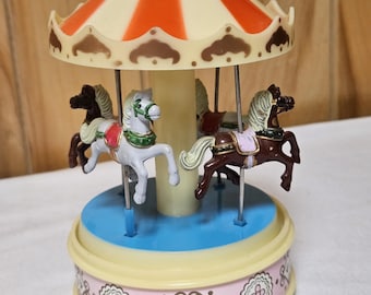 Vintage 1970's Yap's Carousel With Horses "Carousel Waltz"' Music Carousel