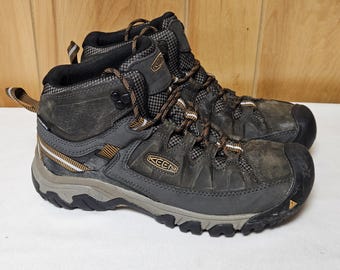 Botas de senderismo impermeables Keen Targhee Mid para hombre, talla 8.5, con plantilla de soporte para el arco del pie.