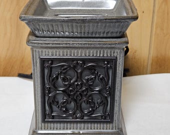 Calentador de cera Scentsy Jane de hierro forjado de tamaño completo, esmalte gris, calentador de velas, cera aromática, fragancia para el hogar, cerámica eléctrica