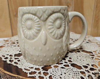 West Elm Tan Cream Owl Coffee Mug Large Embossed Ceramic Boho Farmhouse 16 Ounce