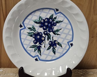 Himark "Farmer's Market Collection" Pie Plate Blueberry Fruit Design 10 1/4"