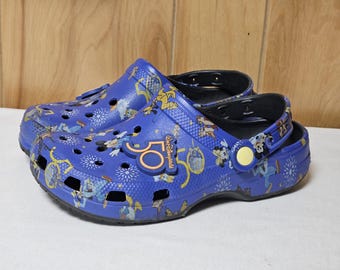 Crocs Disney del 50.º aniversario, talla 7 para mujer - 5 para hombre (unisex), Parques Walt Disney World