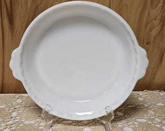 Pyrex White Milk Glass 8 1/2" Fluted Edge Pie Plate Baking Dish #228 Baking Kitchen Dining Glass Vintage