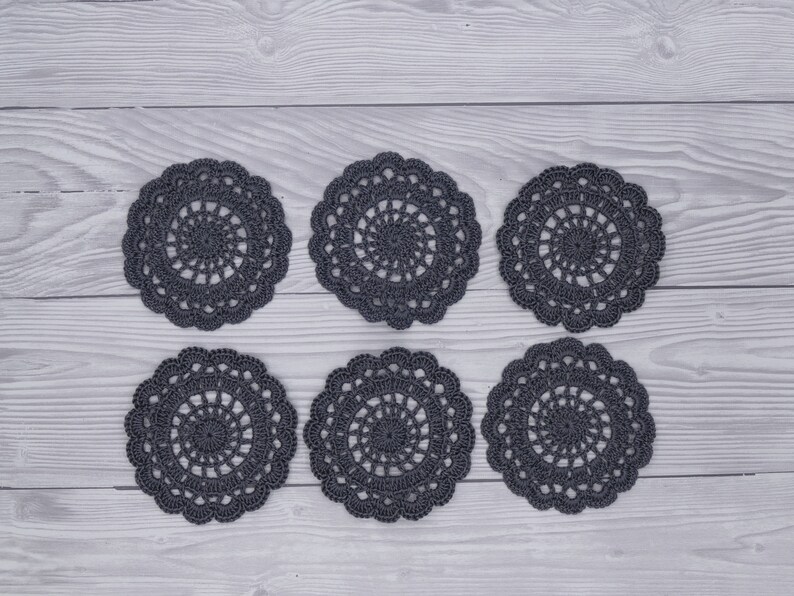 Crochet doilies, set of 6 around 9 cm, decorative doilies, colored, artificial crochet, beautiful Anthrazit