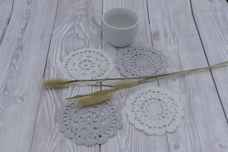 Crochet doilies, set of 6 around 9 cm, decorative doilies, colored, artificial crochet, beautiful image 1