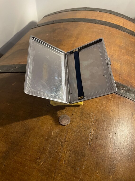 Vintage Emubrite Emu Brand Pat Nr. 592790 Made in England Silver Tone  Chrome Metal Cigarette Case Retro Midcentury Cigarettes Holder Case