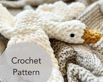Goose Snuggle Crochet Pattern, Goose Baby Snuggle Crochet Pattern, Goose Crochet Pattern