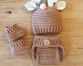 Crochet Baby Deer Hat, Diaper Cover,  and Booties Matching Set, Newborn photo prop